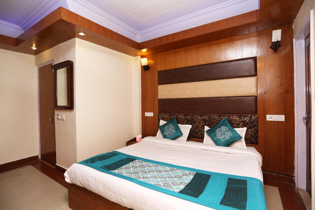 Oyo 8637 Shivam Hotel Mussoorie Exteriör bild